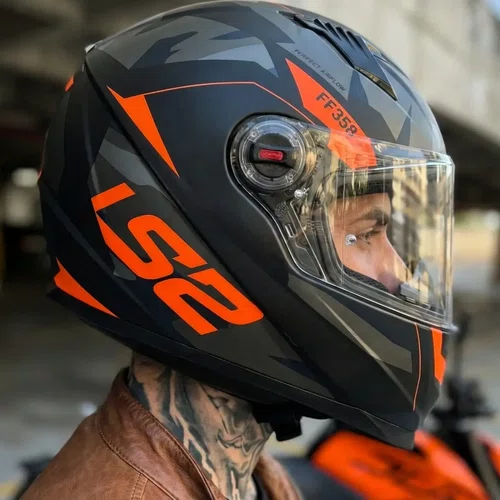 Capacete Fechado LS2 FF358 Tank Camo Preto Laranja Fosco