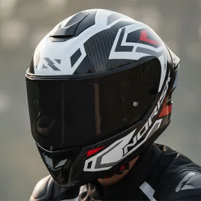 Capacete Norisk Carbon R Spot Branco