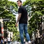 Camiseta Alpinestars Ageless 2.0 Preta Branco Manga Curta Urbana Casual